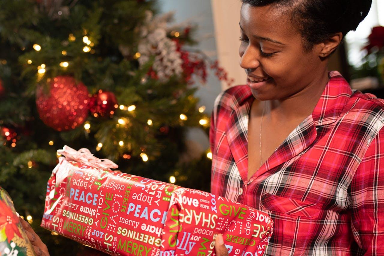 Quels cadeaux offrir a sa femme pour Noel : des idees originales et 